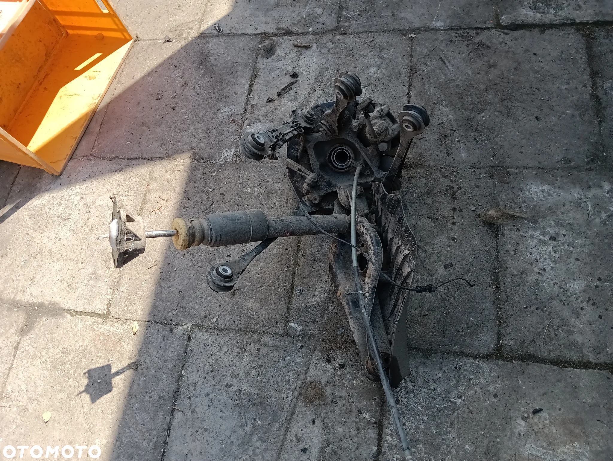 bmw f20 f21 2.0d zwrotnia piasta wahacz amortyzator tyl tylni tylny prawy lewy - 12