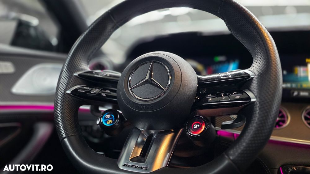 Mercedes-Benz AMG GT 53 4Matic+ Coupe Speedshift TCT 9G - 15