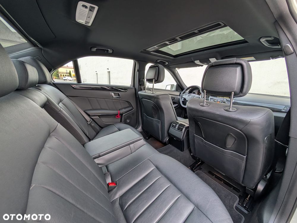 Mercedes-Benz Klasa E 500 7G-TRONIC Avantgarde - 12