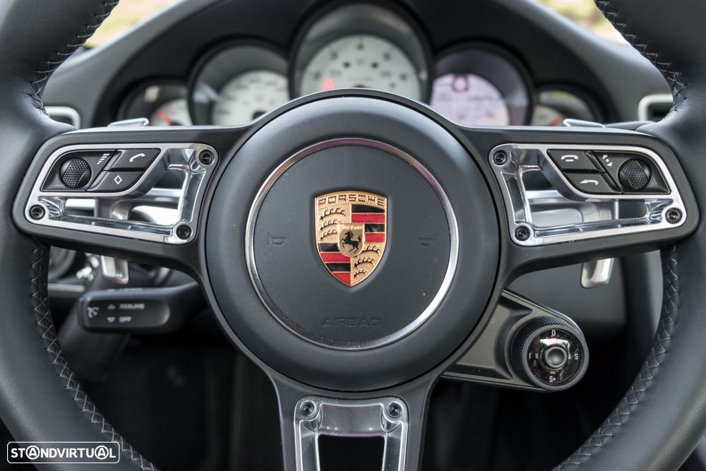 Porsche 911 (991) Carrera 4 S PDK - 21