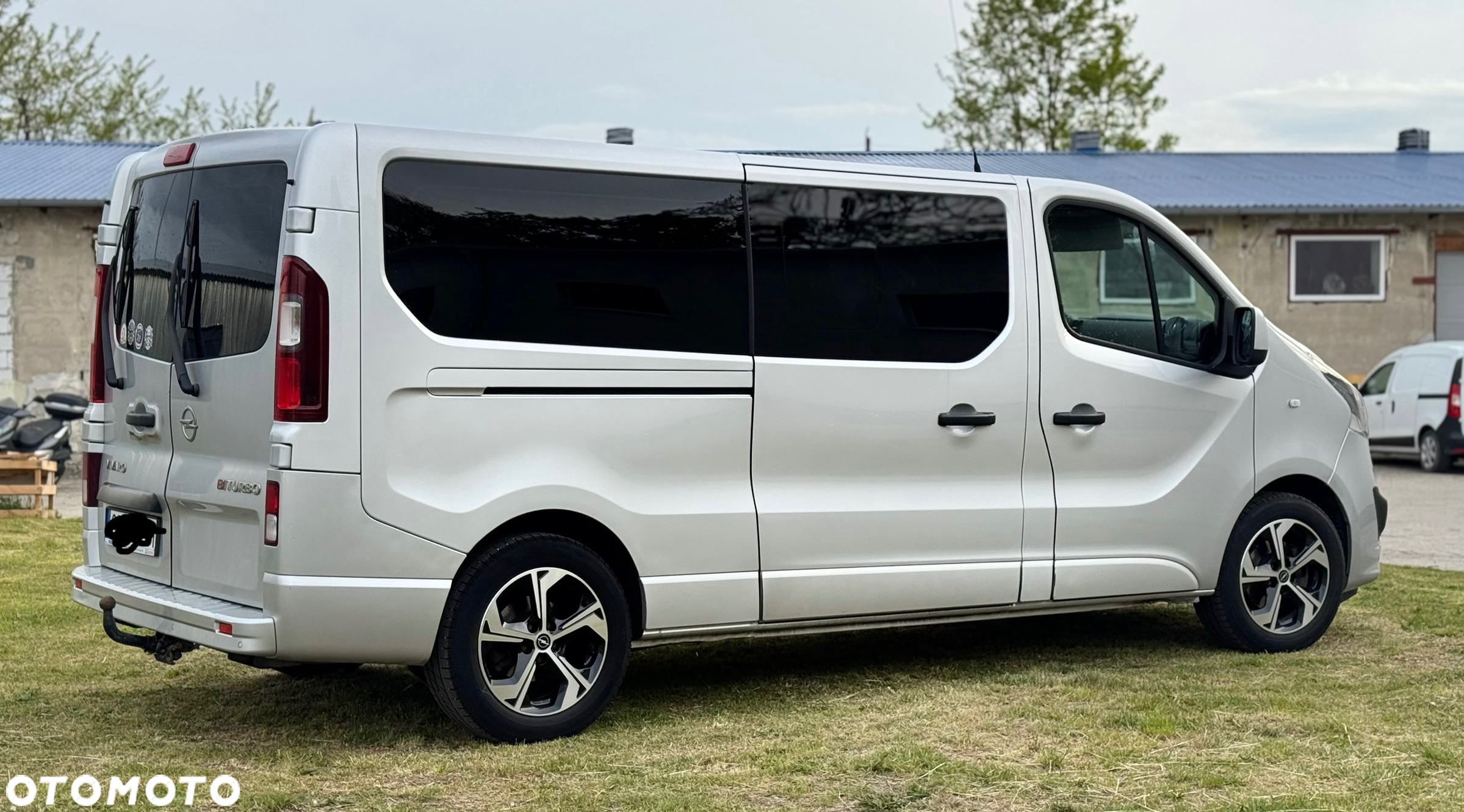 Opel Vivaro L2H1 2,9t Edition - 2