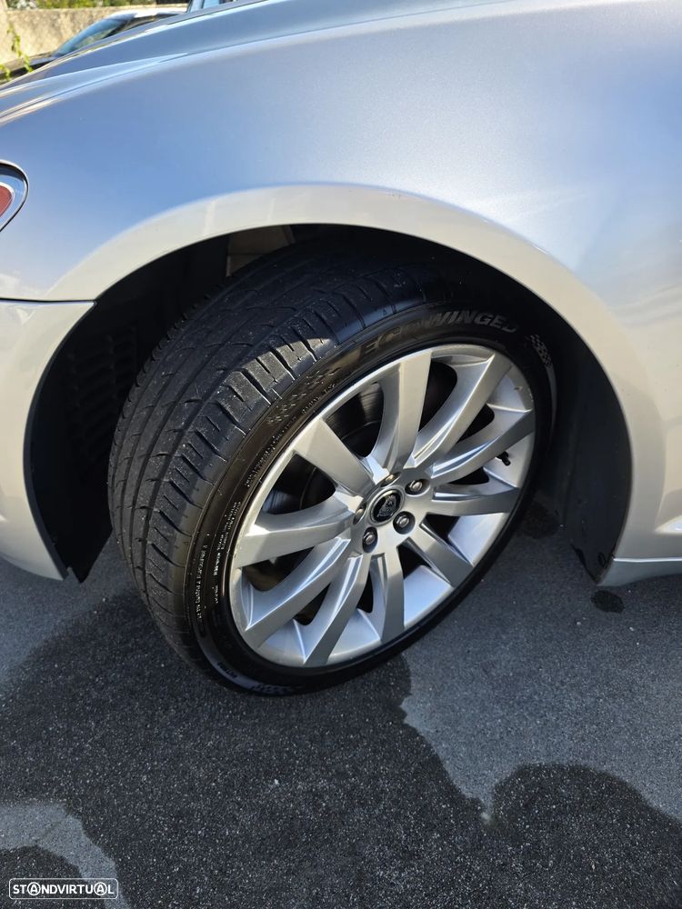 Jaguar XF 3.0 D V6 S Premium Luxury - 38