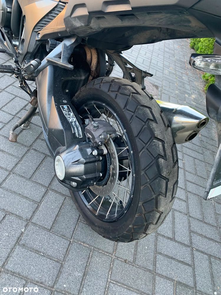 Honda VFR - 10