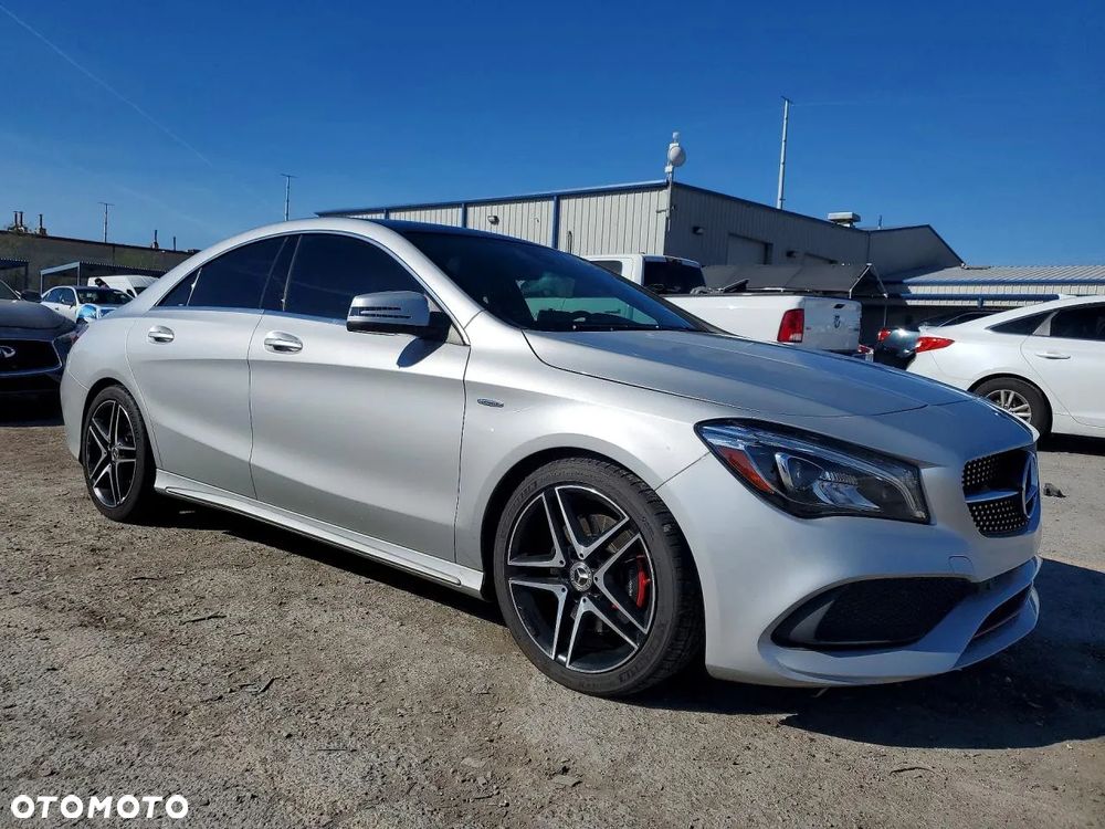 Mercedes-Benz CLA 250 7G-DCT Sport - 1