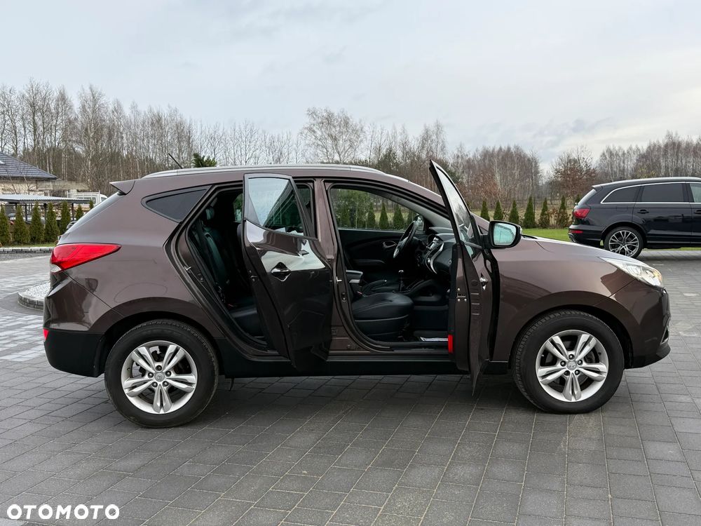 Hyundai ix35 1.7 CRDi 2WD blue Comfort - 16