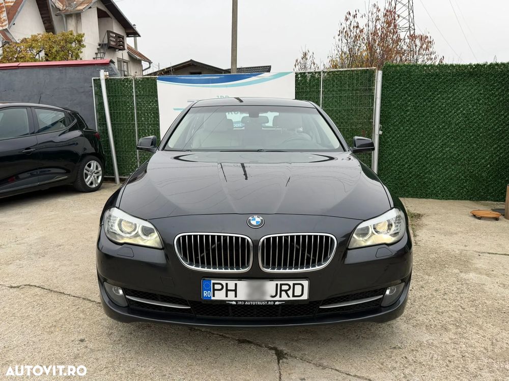 BMW Seria 5 520i Aut. - 10