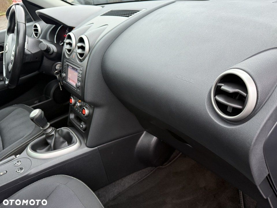 Nissan Qashqai+2 2.0 tekna - 32