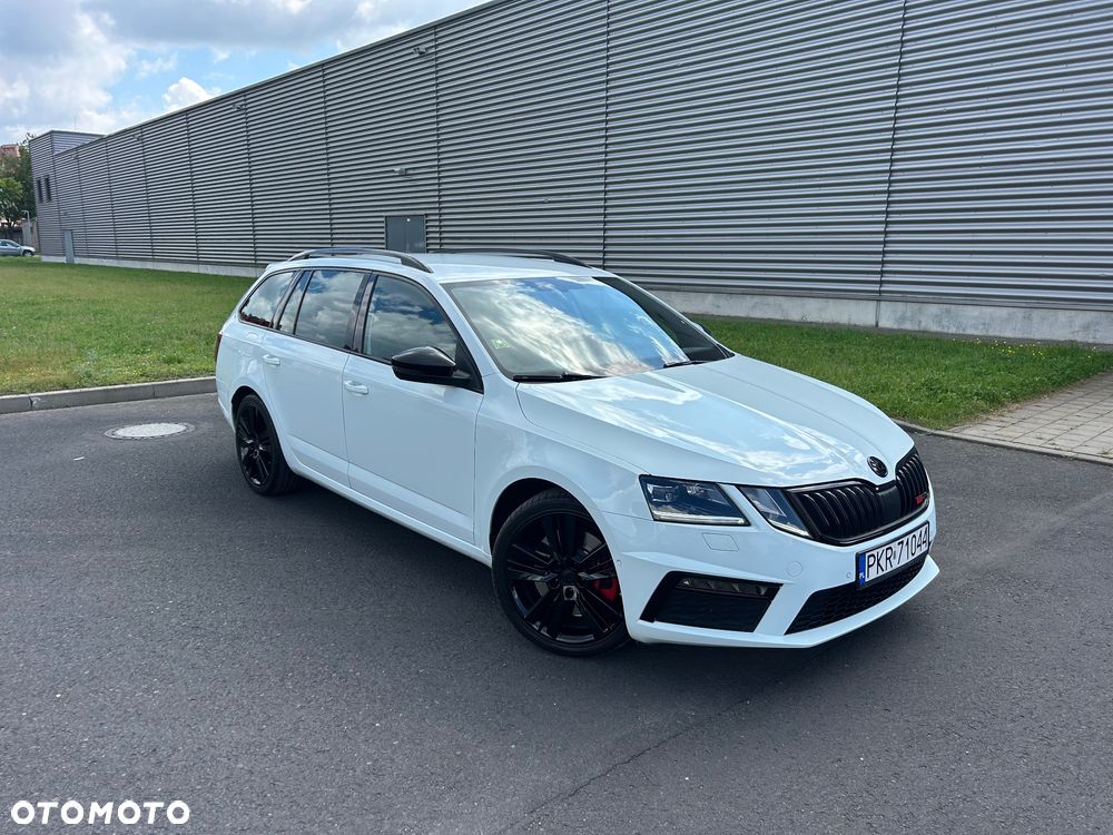 Skoda Octavia Combi 2.0 TSI RS 230 - 1