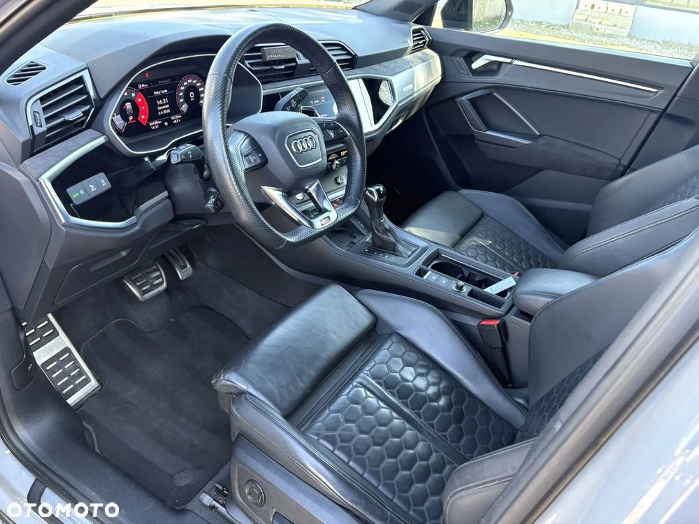 Audi RS Q3 2.5 TFSI quattro S tronic - 9