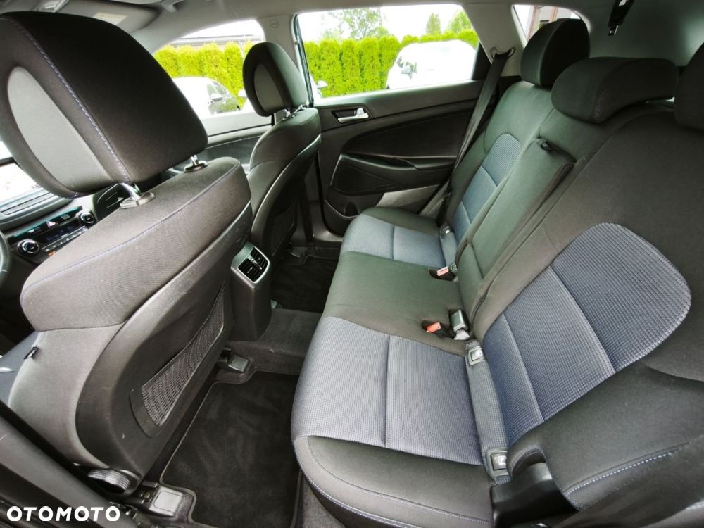 Hyundai Tucson - 16