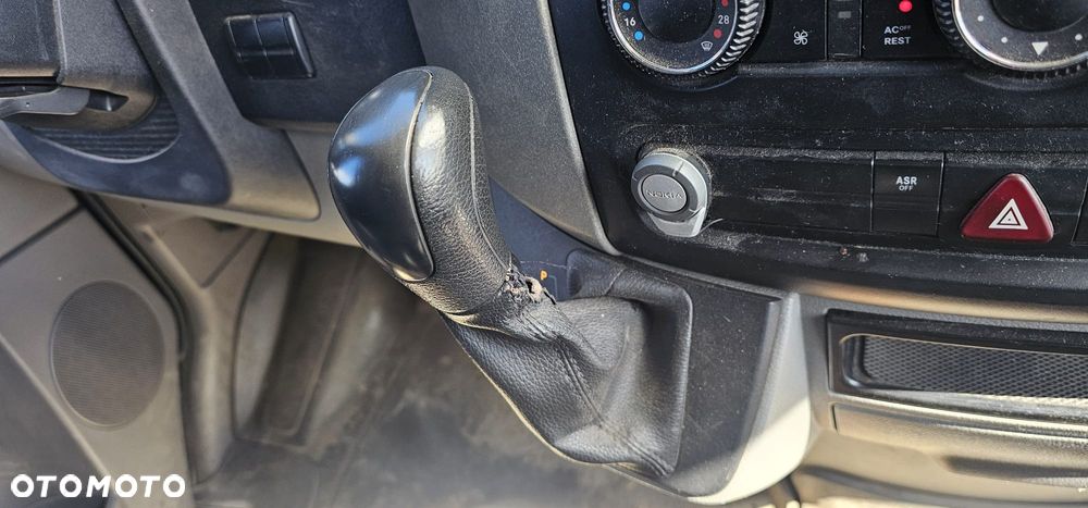 Mercedes-Benz SPRINTER - 3