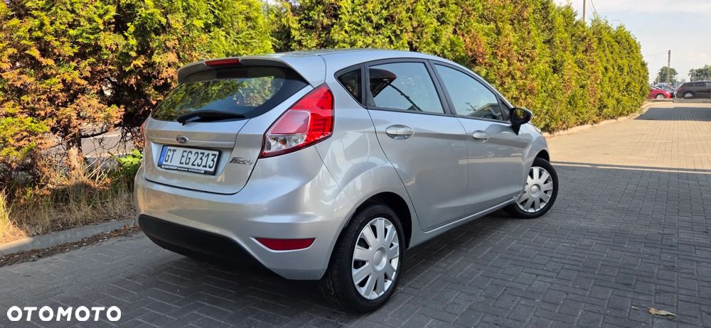 Ford Fiesta 1.25 Platinium X - 16