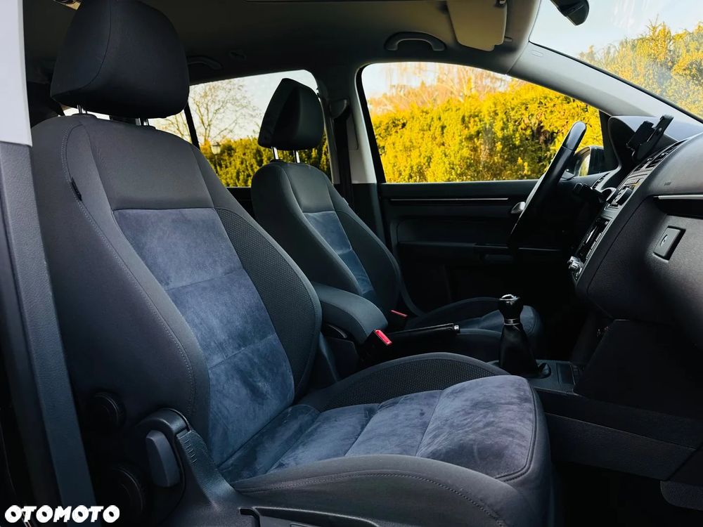 Volkswagen Touran 2.0 TDI DPF Highline Perfectline - 31