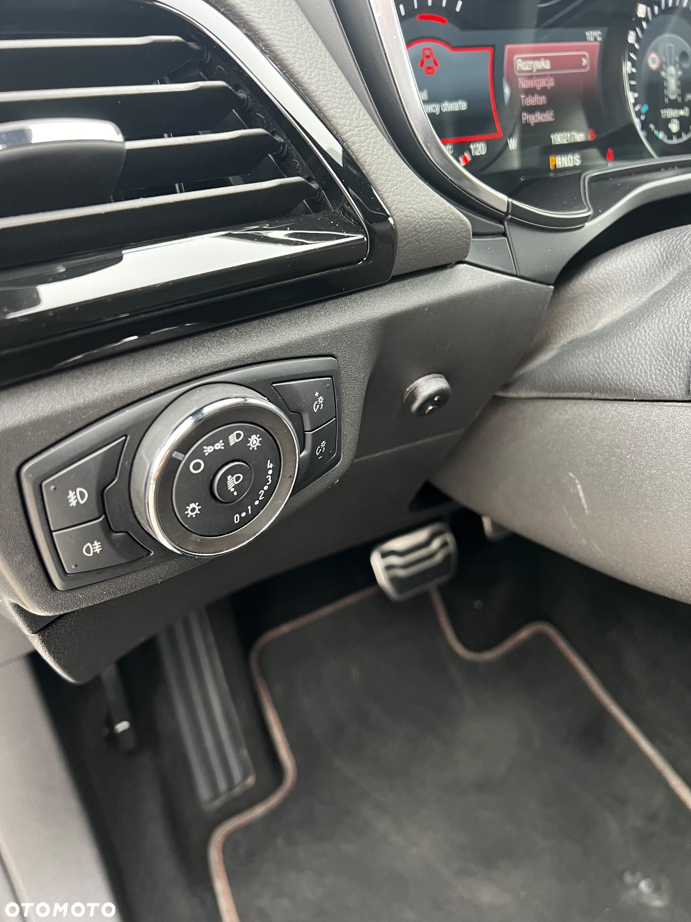 Ford Mondeo 2.0 EcoBlue ST-Line - 19
