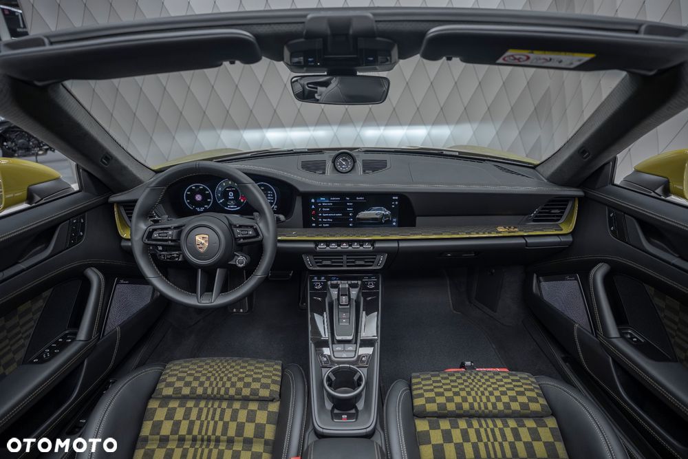 Porsche Carrera GT - 20