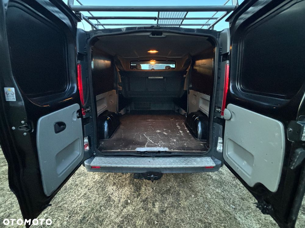 Renault Trafic - 12