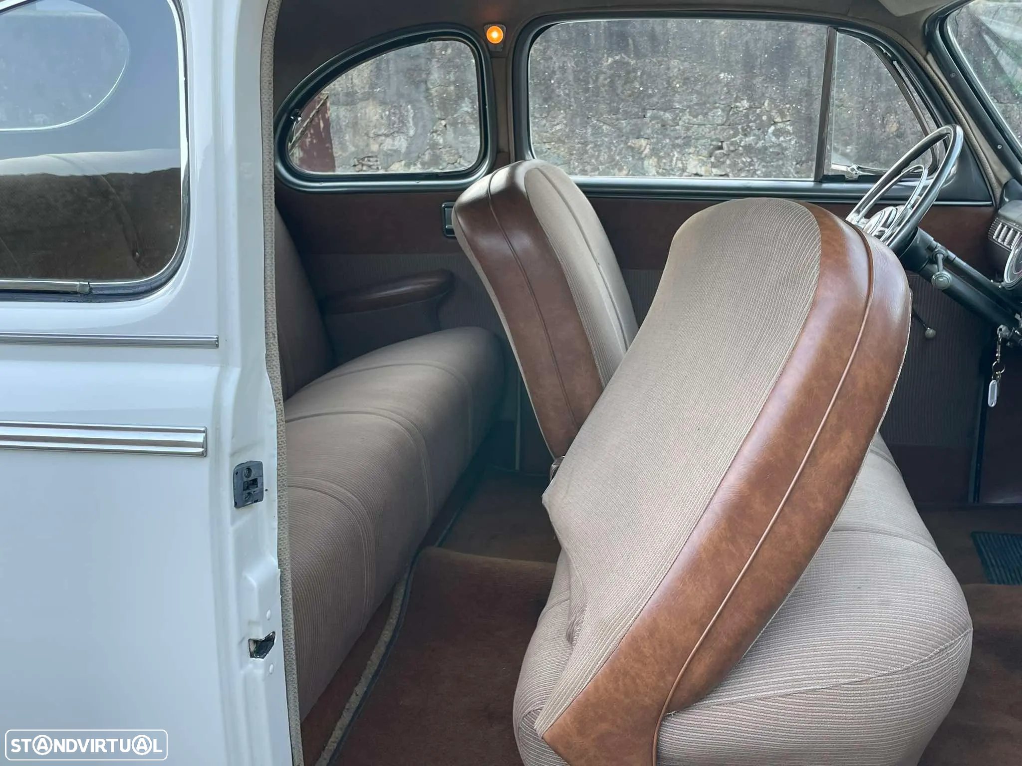 Ford Super De Luxe Coupe V8 100cv - 25