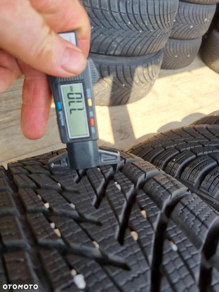 Opony Goodyear ULTRAGRIP Performance 3 205/60r16 96H 2025r,2x7,5mm super - 4
