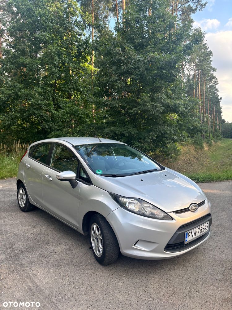 Ford Fiesta - 2
