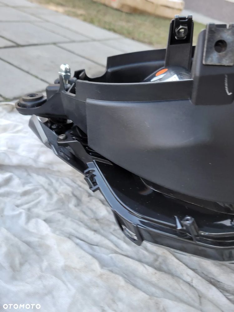 Lampa przód, przednia KTM 125 390 Duke - 18