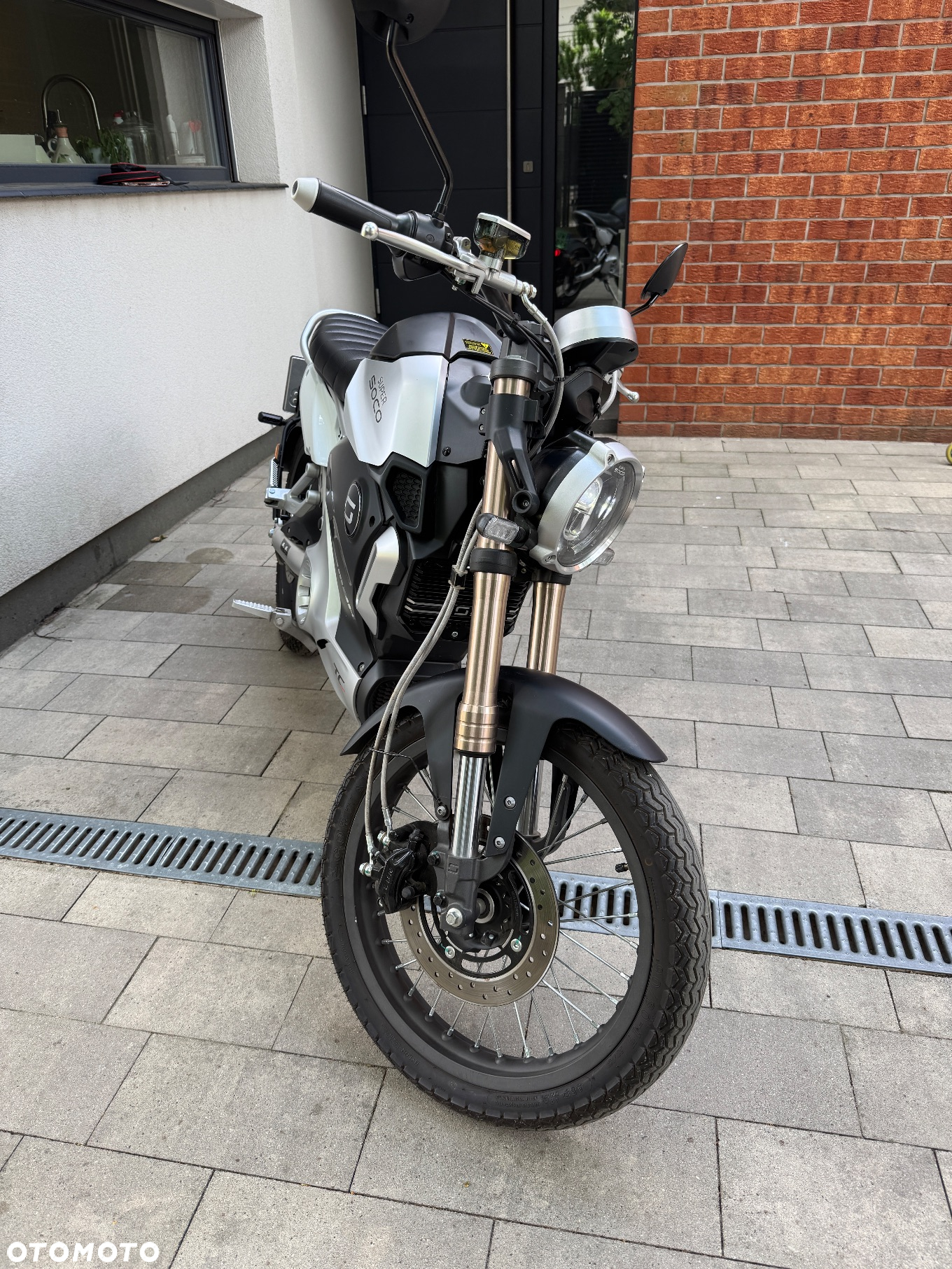 Super Soco TC MAX - 8