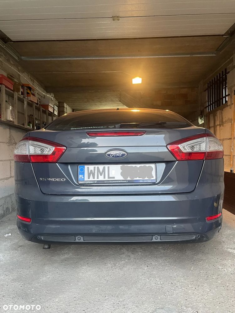 Ford Mondeo 1.6 Trend - 16