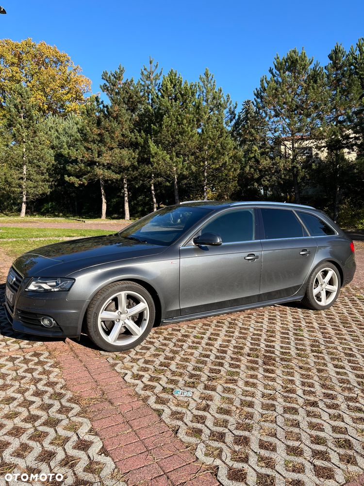 Audi A4 Avant 2010 photo 5