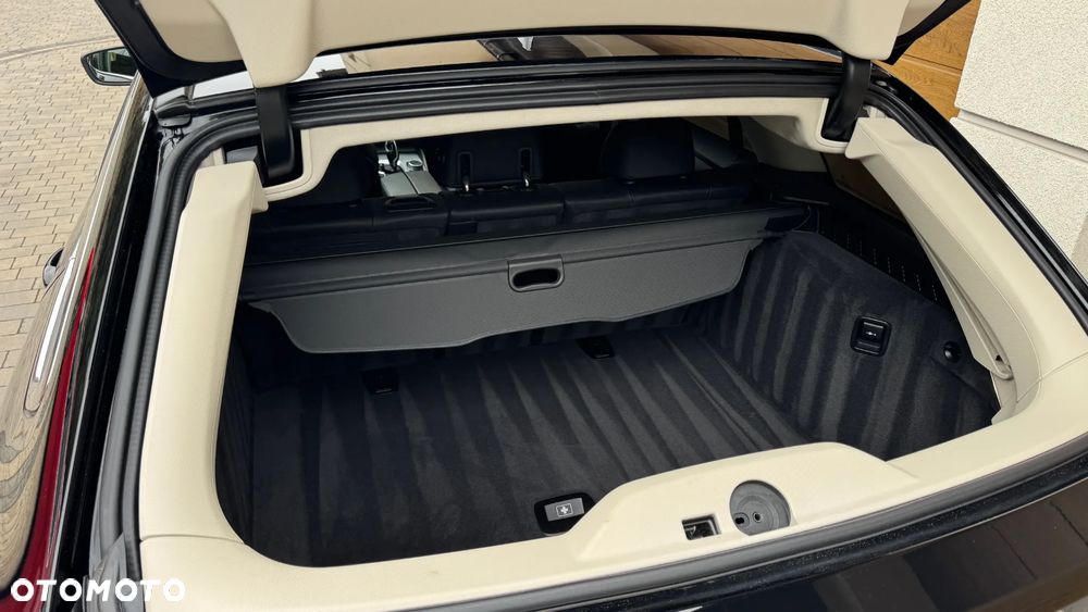 BMW Seria 5 520d Sport Line - 33