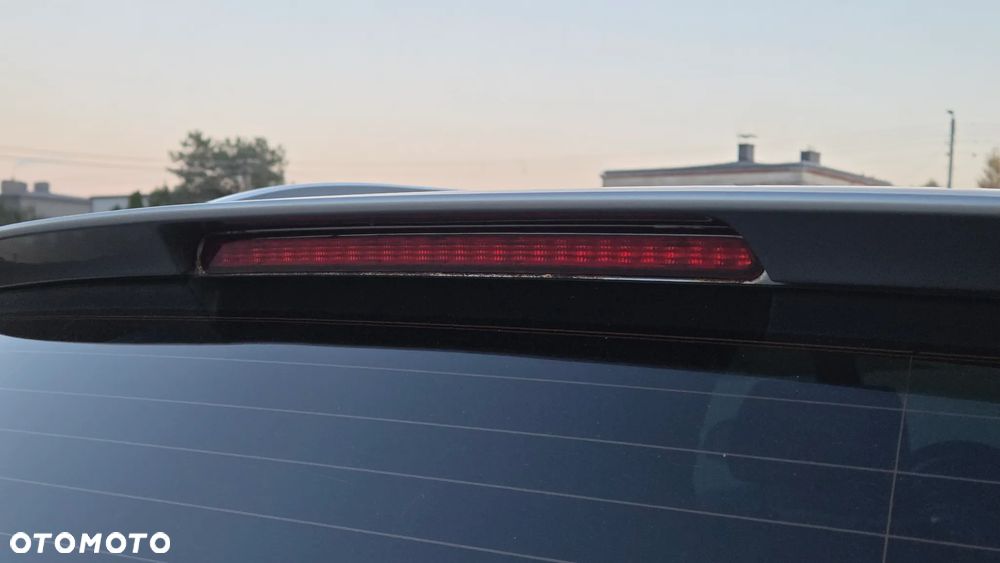 Audi A4 Avant 2.0 TDI DPF quattro - 28