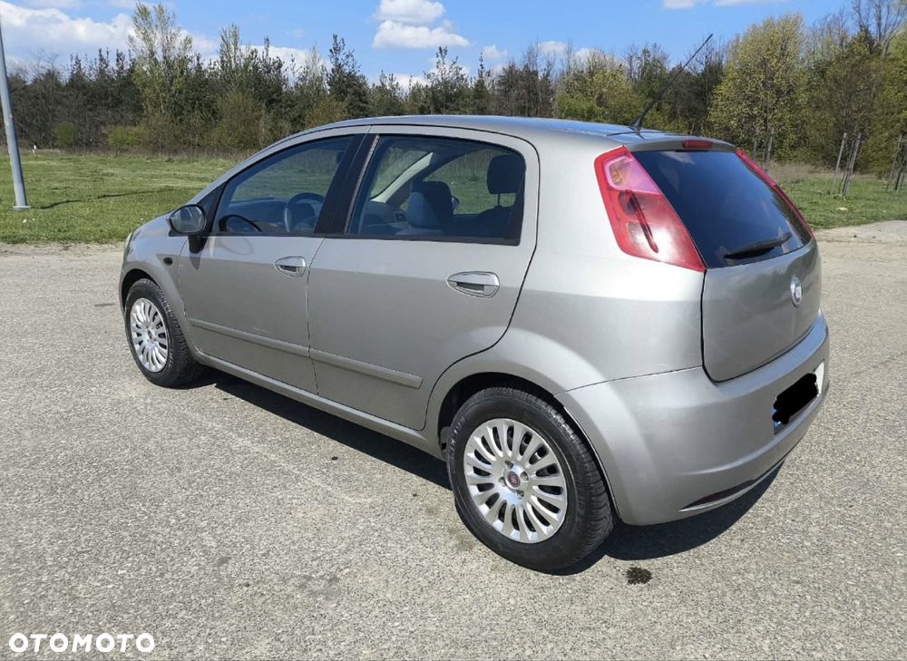 Fiat Grande Punto - 3