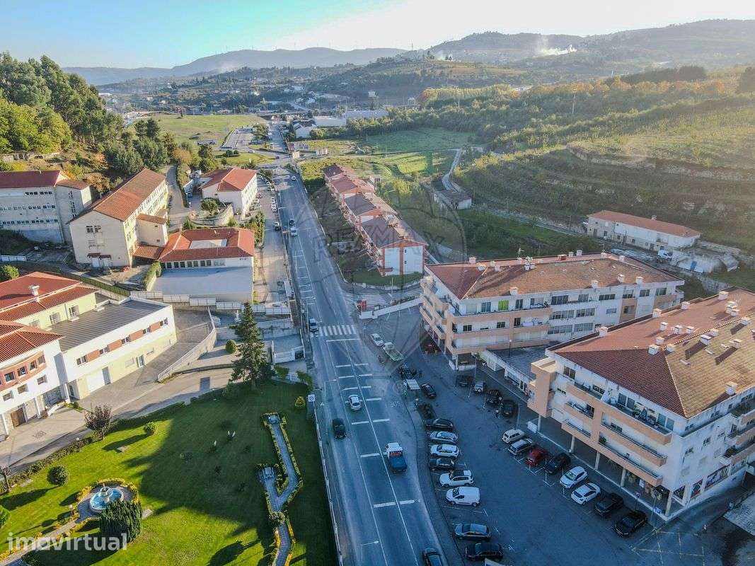 Apartamento T4 para venda - Grande imagem: 2/40