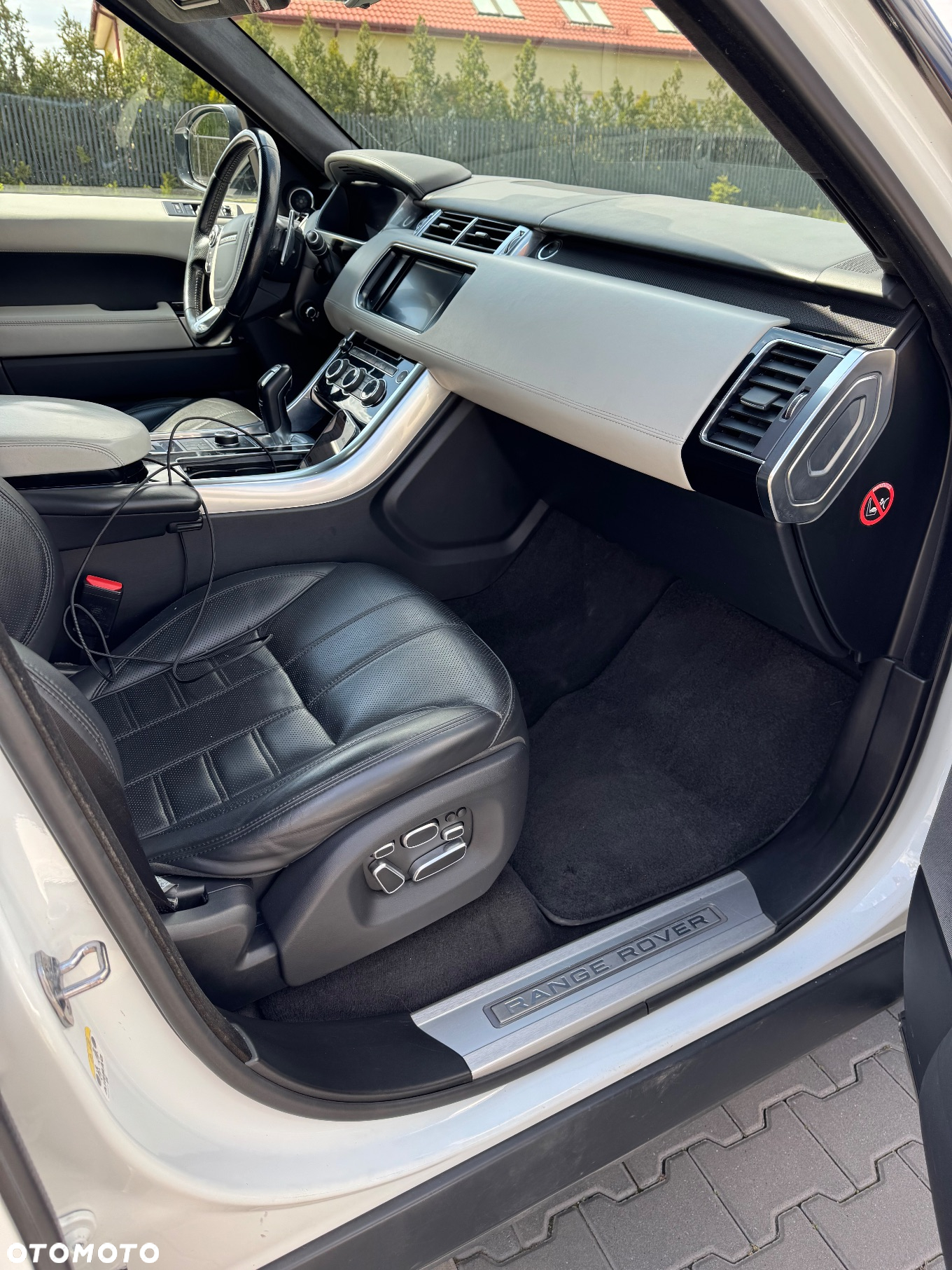 Land Rover Range Rover Sport - 10