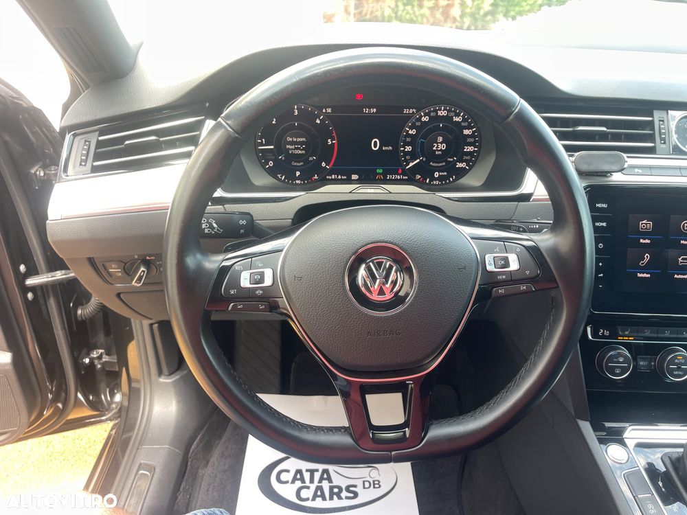 Volkswagen Passat 2.0 TDI DSG (BlueMotion Technology) Highline - 37