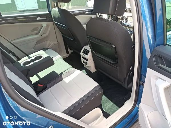 Volkswagen Tiguan - 17