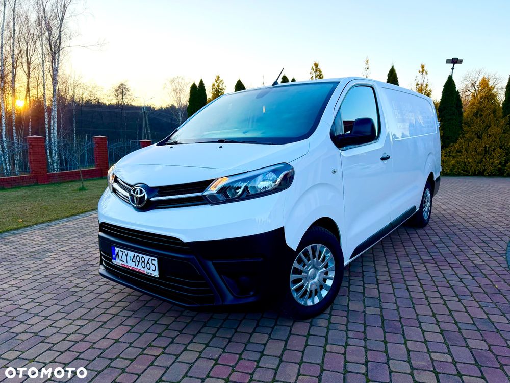 Toyota ProAse - 10