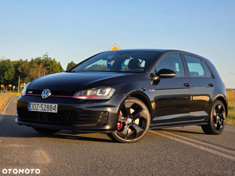 Volkswagen Golf GTI Performance BlueMotion Technology DSG - 9