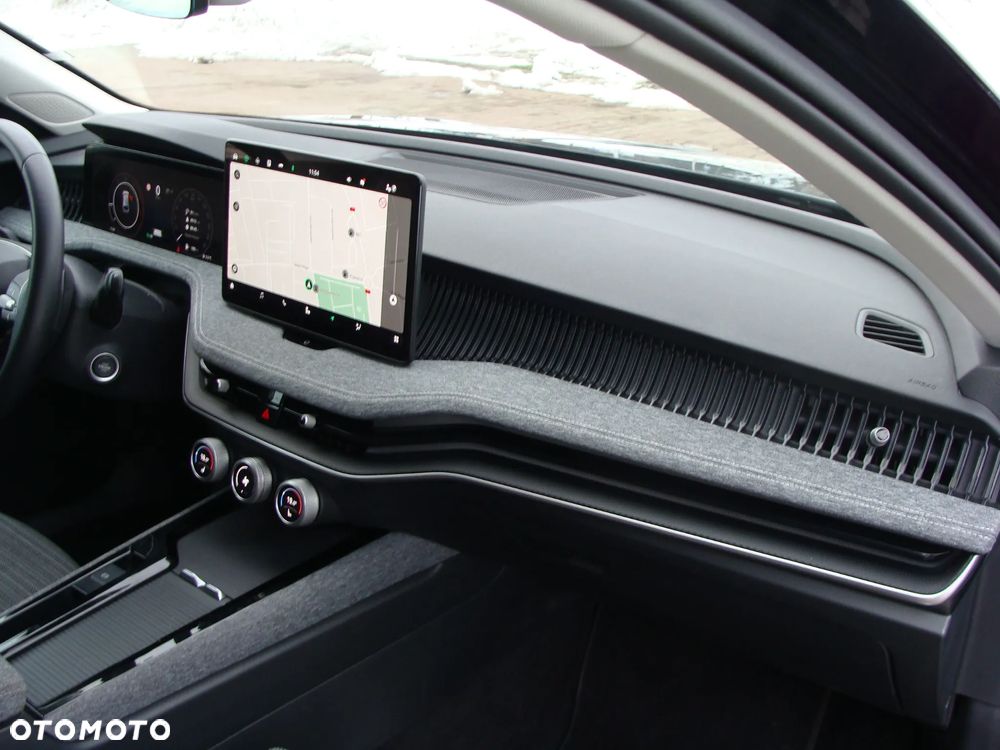 Skoda Superb 2.0 TDI DSG Selection - 5