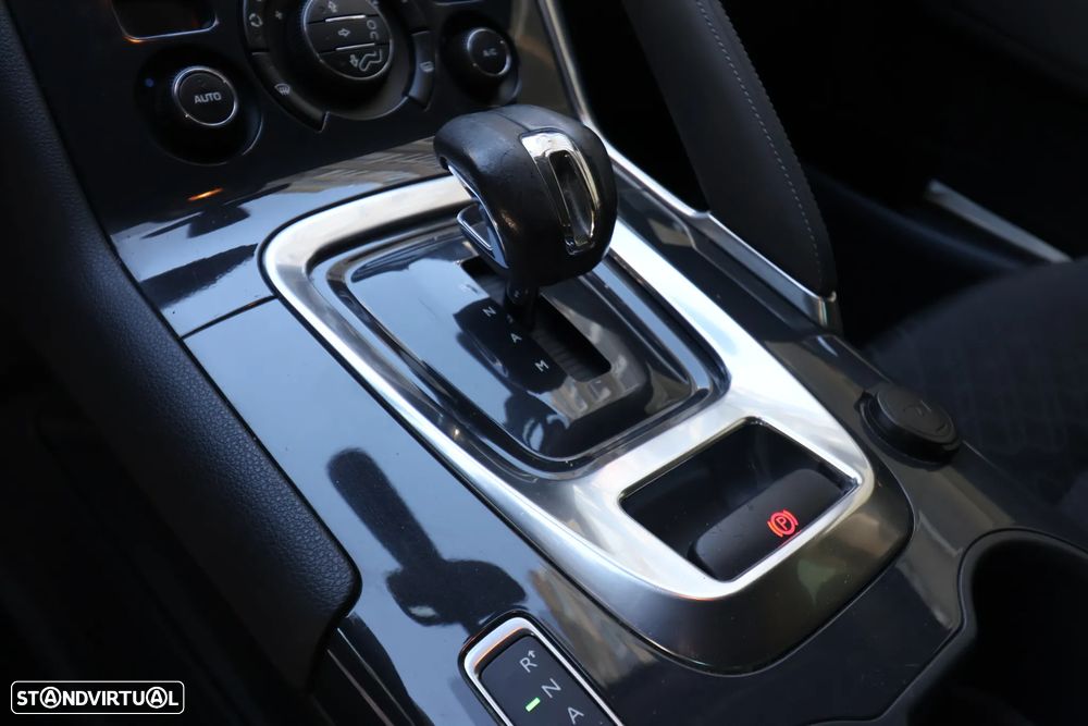 Peugeot 3008 - 9