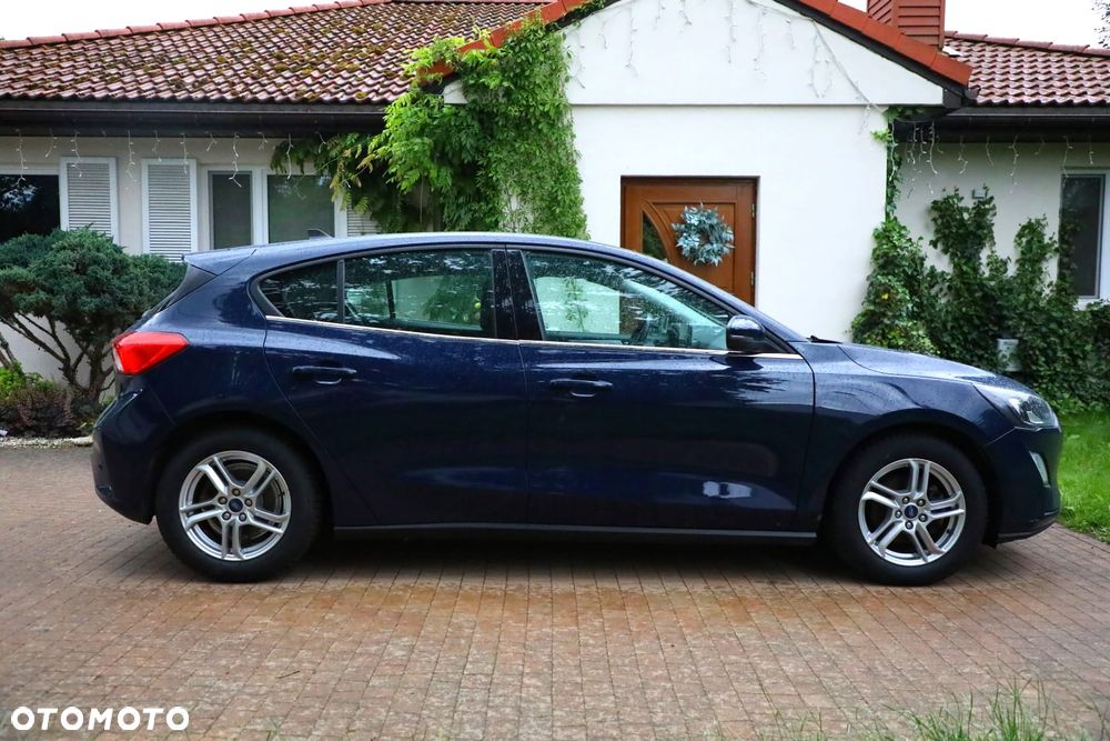 Ford Focus 1.0 EcoBoost Titanium Design - 3