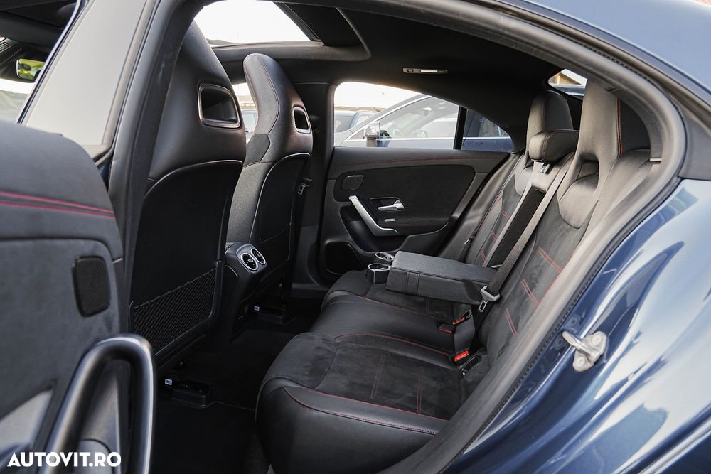 Mercedes-Benz CLA 180 7G-DCT AMG Line - 17