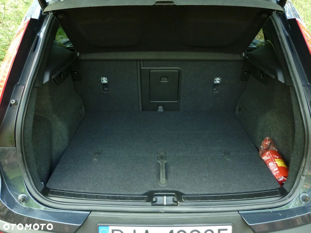 Volvo XC 40 T5 AWD Geartronic R-Design - 14