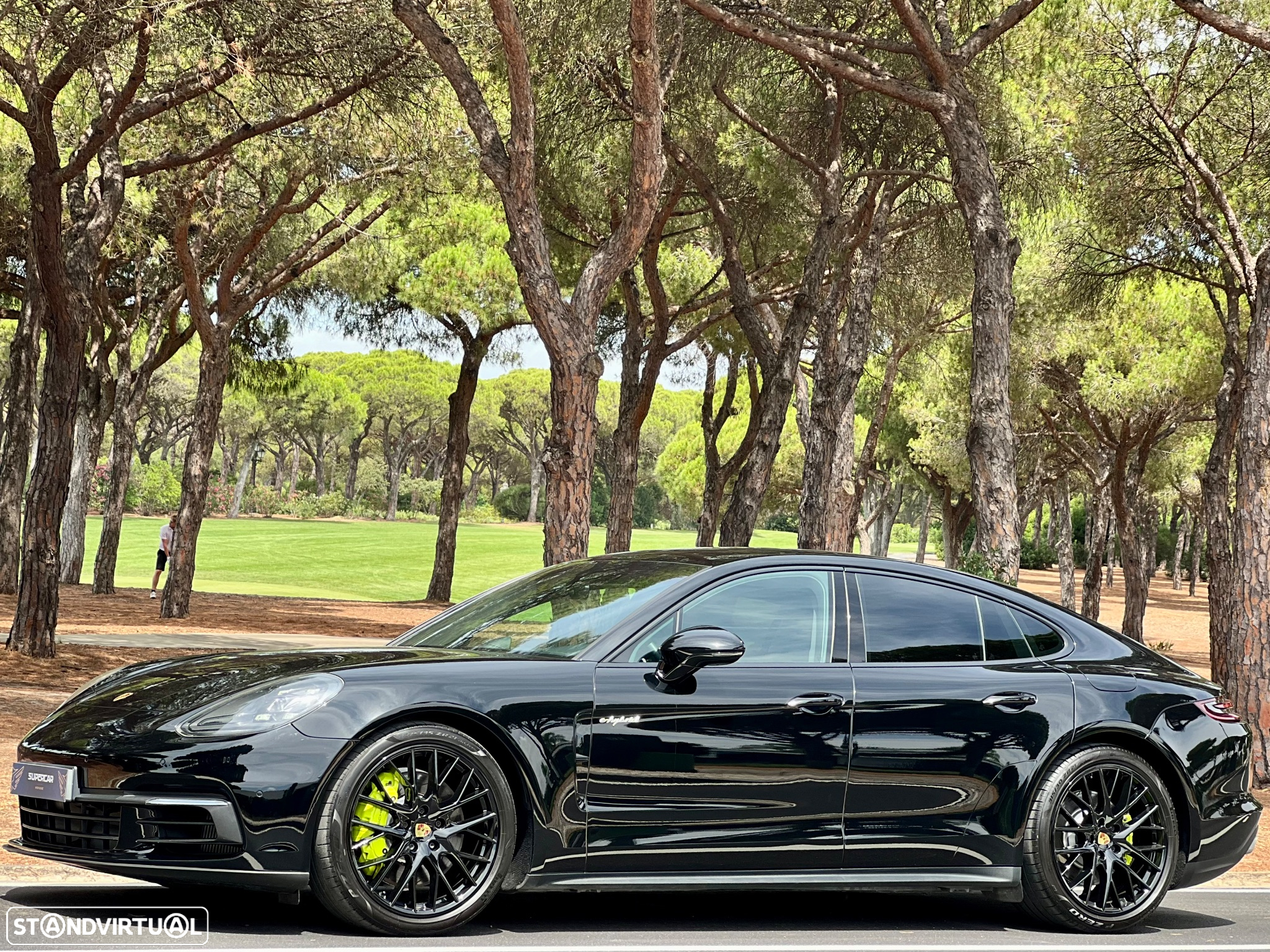 Porsche Panamera 4 E-Hybrid - 4