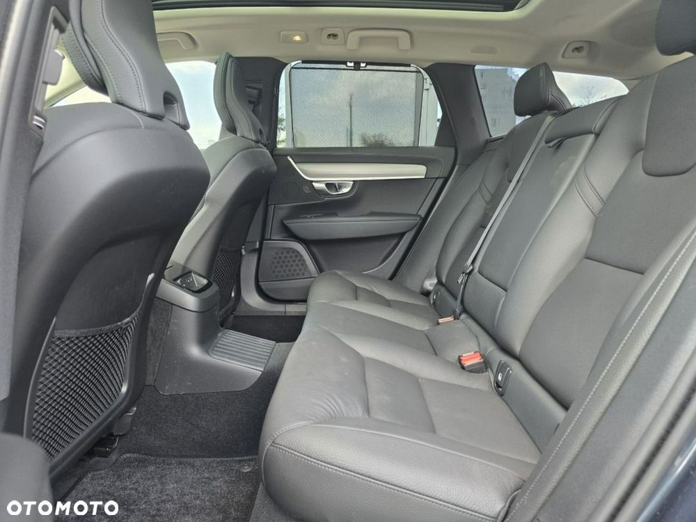 Volvo V90 - 8