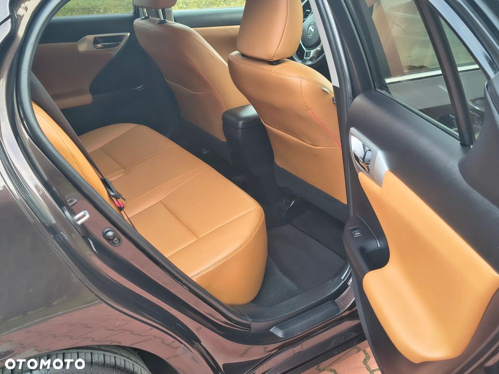 Lexus CT Limited Edition - 17