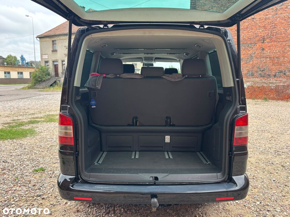 Volkswagen Multivan - 8