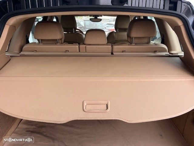 Porsche Cayenne - 16