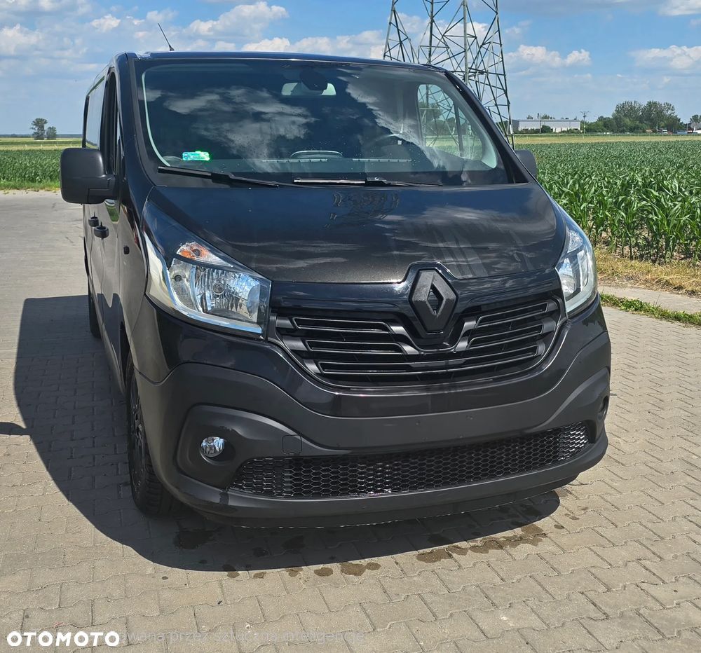 Renault Trafic - 2