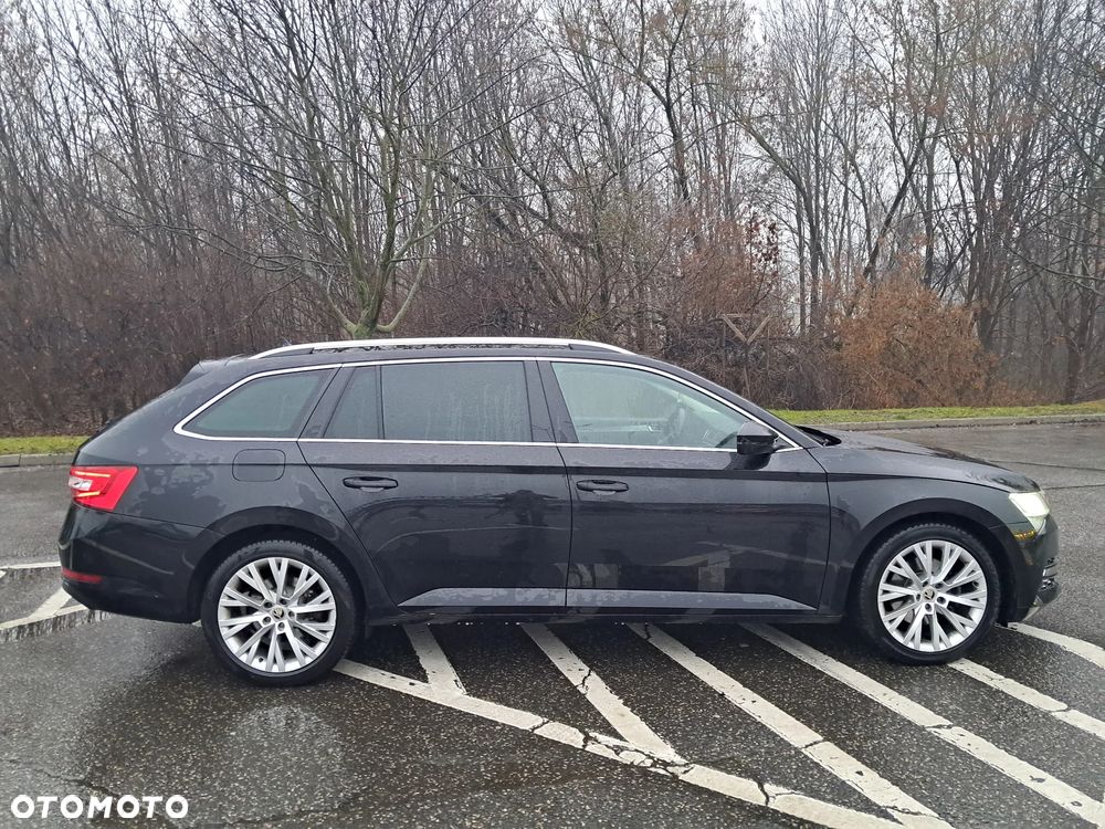 Skoda Superb 2.0 TDI SCR Style DSG - 8