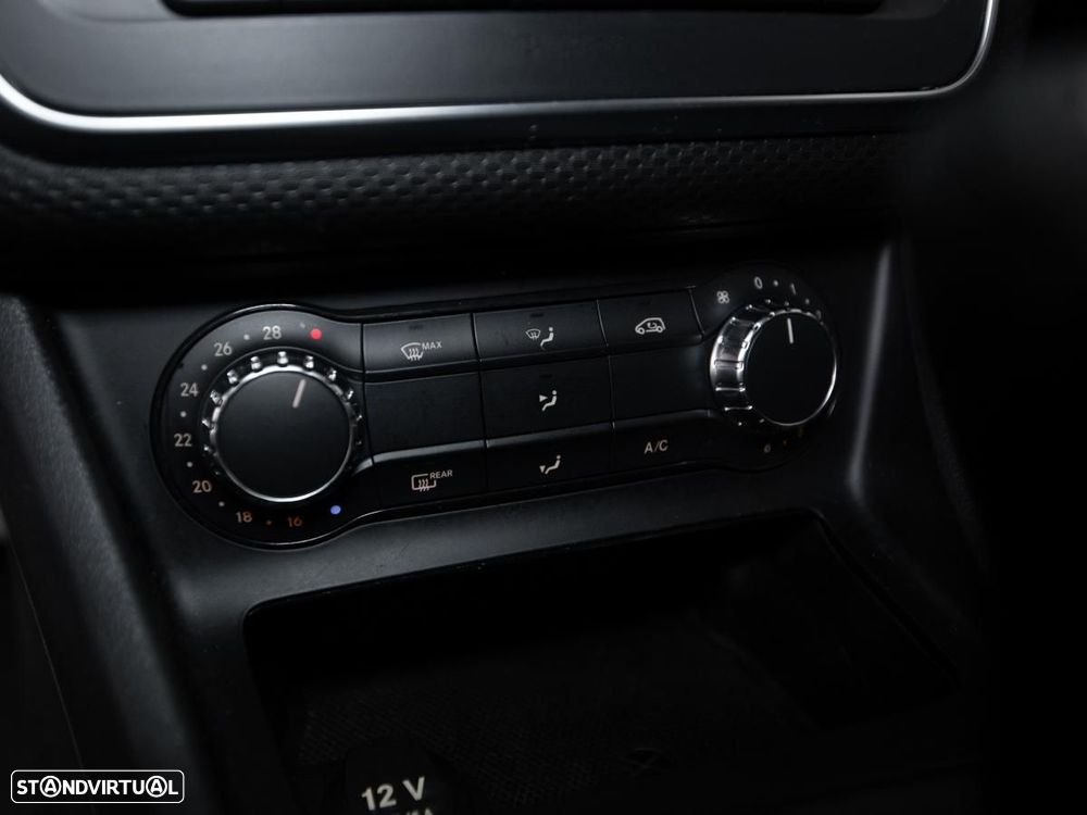 Mercedes-Benz A 180 - 18