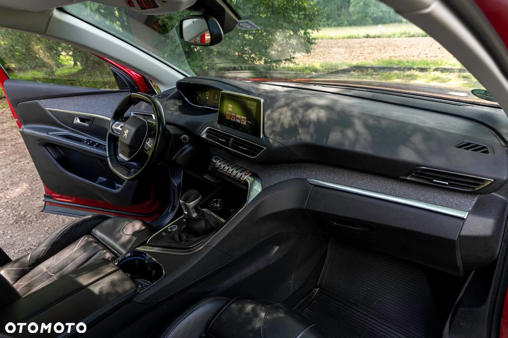 Peugeot 3008 HDi 150 Active - 24